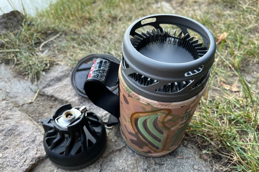 Outdoorový varič Jetboil Flash s technológiou FluxRing.