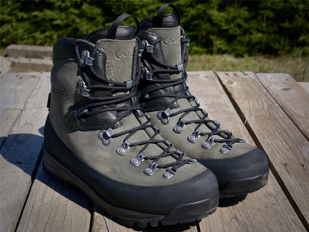 Topánky AKU Tactical® KS Schwer 14 GTX® N - dark grey